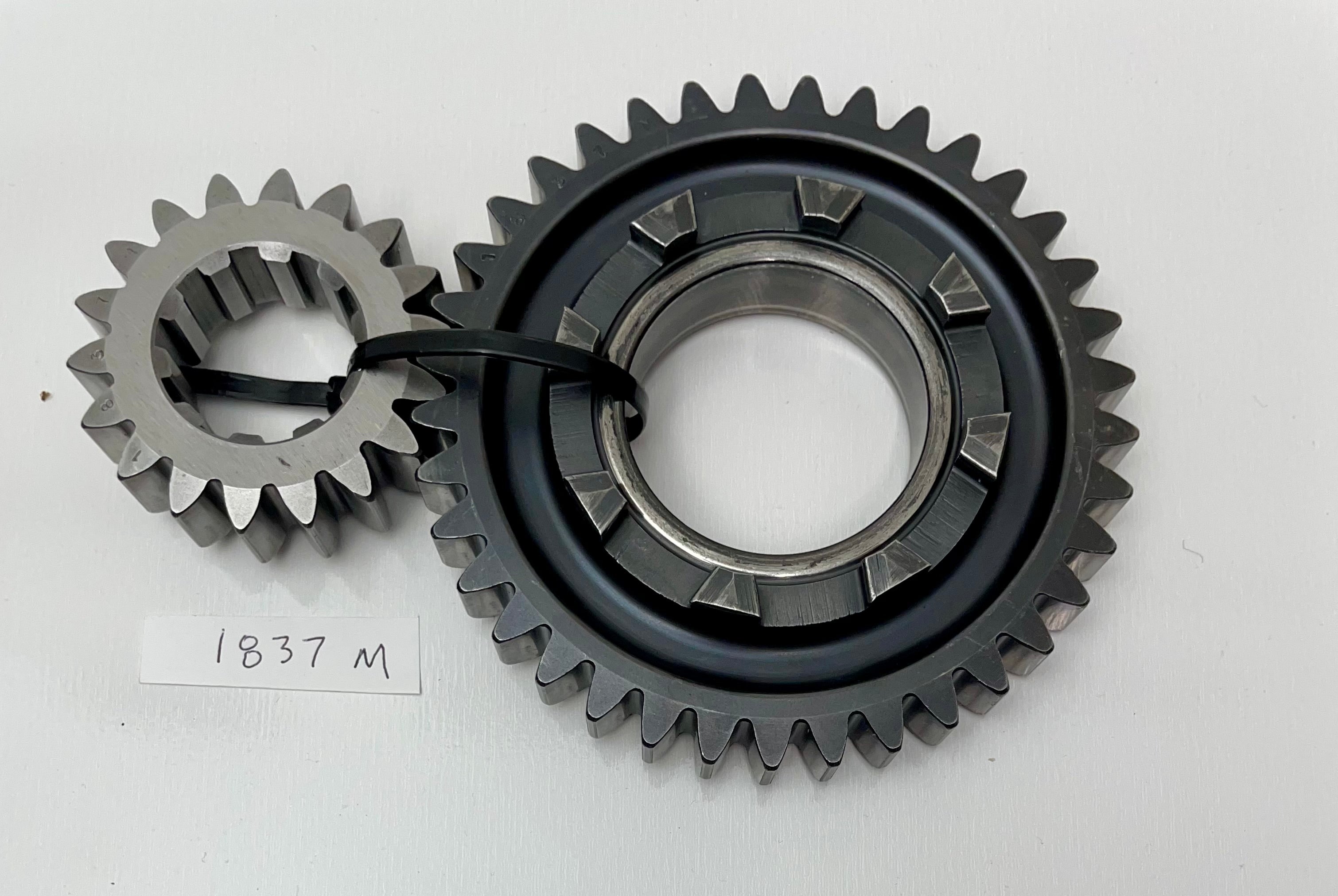 Hewland 18/37 M DGB gear pair